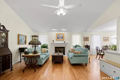 4 Woodbridge Drive #4, Enfield, CT 06082 - Photo 7