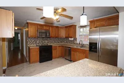20 Ezra Silva Lane, Windsor, CT 06095 - Photo 11