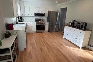 7 Rogers Dr, Danbury, CT 06810 - Photo 3