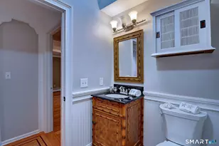1387 New London Turnpike, Glastonbury, CT 06033 - Photo 25