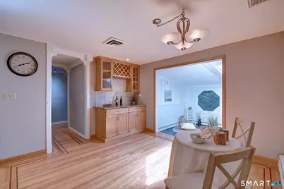 1387 New London Turnpike, Glastonbury, CT 06033 - Photo 13
