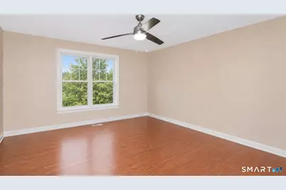 953 Rubber Avenue, Naugatuck, CT 06770 - Photo 11