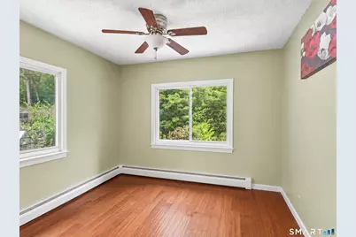 953 Rubber Avenue, Naugatuck, CT 06770 - Photo 9