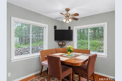 953 Rubber Avenue, Naugatuck, CT 06770 - Photo 5