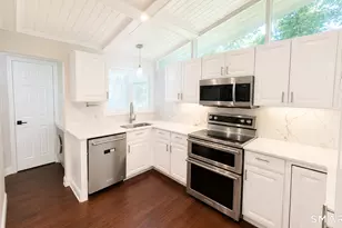 1 Bayberry Dr, Brookfield, CT 06804 - Photo 5