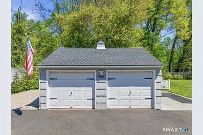 131 Oronoque Road, Milford, CT 06461 - Photo 3