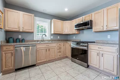 19 Oakview Place #19, Vernon, CT 06066 - Photo 13