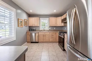 19 Oakview Pl, Vernon, CT 06066 - Photo 9