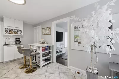 331 Eddy Glover Boulevard, New Britain, CT 06053 - Photo 9