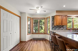 52 Elm Meadows, Enfield, CT 06082 - Photo 9