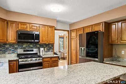 52 Elm Meadows #52, Enfield, CT 06082 - Photo 11