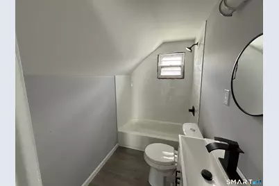 231 Goddard Avenue #3rd Floor, Bridgeport, CT 06610 - Photo 5