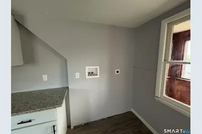 231 Goddard Avenue #3rd Floor, Bridgeport, CT 06610 - Photo 9
