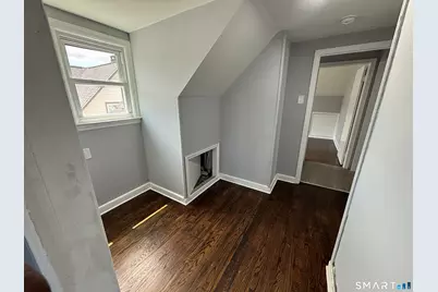 231 Goddard Avenue #3rd Floor, Bridgeport, CT 06610 - Photo 7