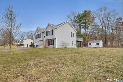 8 Callahan Lane, East Hartford, CT 06118 - Photo 3