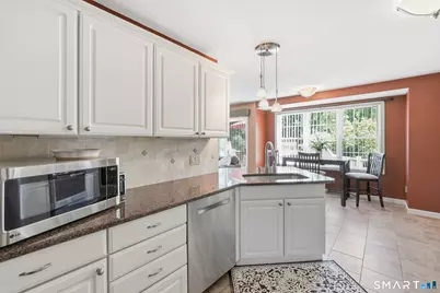 16 Sunview Drive, East Windsor, CT 06016 - Photo 11