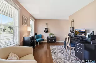 16 Sunview Dr, East Windsor, CT 06016 - Photo 5
