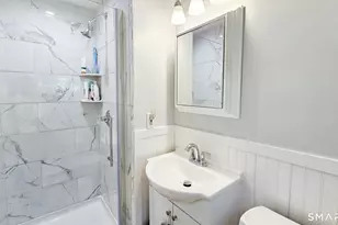44 Monroe St, East Hartford, CT 06118 - Photo 19