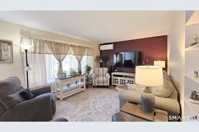 44 Monroe Street, East Hartford, CT 06118 - Photo 5