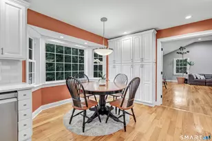 42 Turkey Meadow Rd, Trumbull, CT 06611 - Photo 11