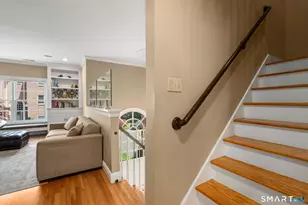 15 Governors Row, West Hartford, CT 06117 - Photo 17