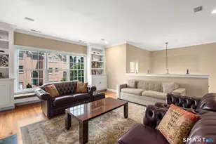 15 Governors Row, West Hartford, CT 06117 - Photo 7