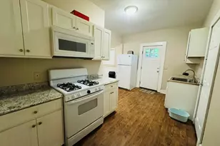 72 Main St, West Haven, CT 06516 - Photo 3