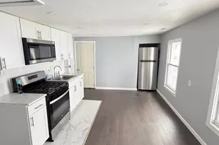 16 Daggett St, New Haven, CT 06519 - Photo 3