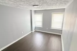 16 Daggett St, New Haven, CT 06519 - Photo 5