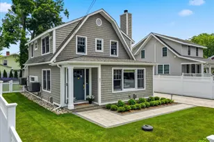97 E Wharf Rd, Madison, CT 06443 - Photo 3