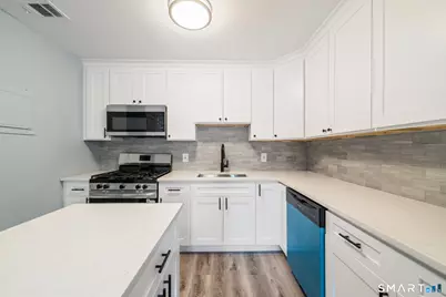 4 Birch Lane #I, East Haven, CT 06513 - Photo 9