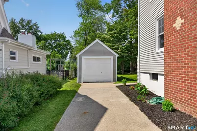55 Woodlawn Road, New London, CT 06320 - Photo 29