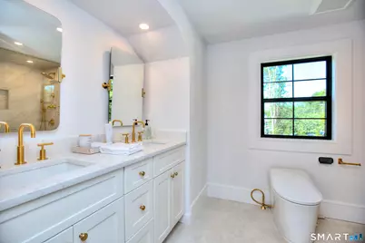 240 North Avenue, Westport, CT 06880 - Photo 33