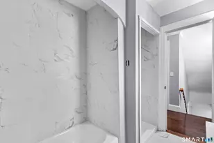 695 W Taft Ave, Bridgeport, CT 06604 - Photo 19
