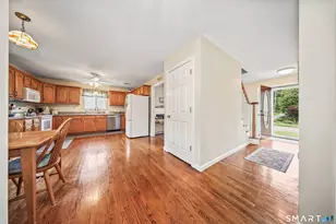 30 Bridle Trail Dr, Naugatuck, CT 06770 - Photo 9