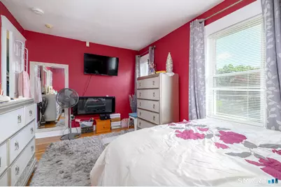 20 Laurel Street, Danbury, CT 06810 - Photo 13