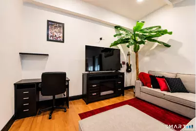 196 Crown Street #5F, New Haven, CT 06519 - Photo 3