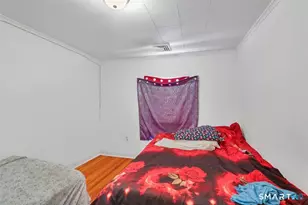 18 N 3rd St, Meriden, CT 06451 - Photo 25