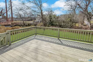 25 Quinsey Dr, Bridgeport, CT 06606 - Photo 15