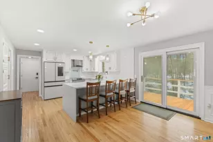 299 Redding Rd, Redding, CT 06896 - Photo 9