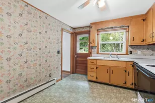 110 Lambtown Rd, Groton, CT 06355 - Photo 31