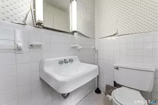 110 Lambtown Rd, Groton, CT 06355 - Photo 17
