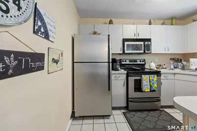 925 Oronoke Road #27F, Waterbury, CT 06708 - Photo 7