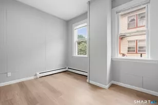 83 Pleasant St, Meriden, CT 06450 - Photo 13