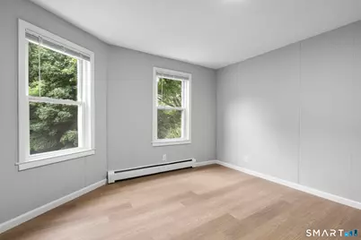 83 Pleasant Street, Meriden, CT 06450 - Photo 25