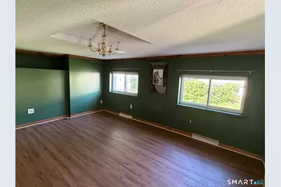 51 Dell Avenue, New London, CT 06320 - Photo 3
