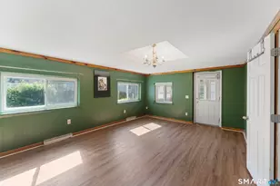 51 Dell Ave, New London, CT 06320 - Photo 5