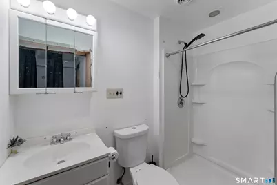 51 Dell Avenue, New London, CT 06320 - Photo 19