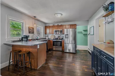 17 Lathrop Road, Montville, CT 06382 - Photo 7