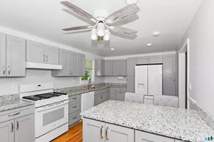 343 Canterbury Turnpike, Norwich, CT 06360 - Photo 5